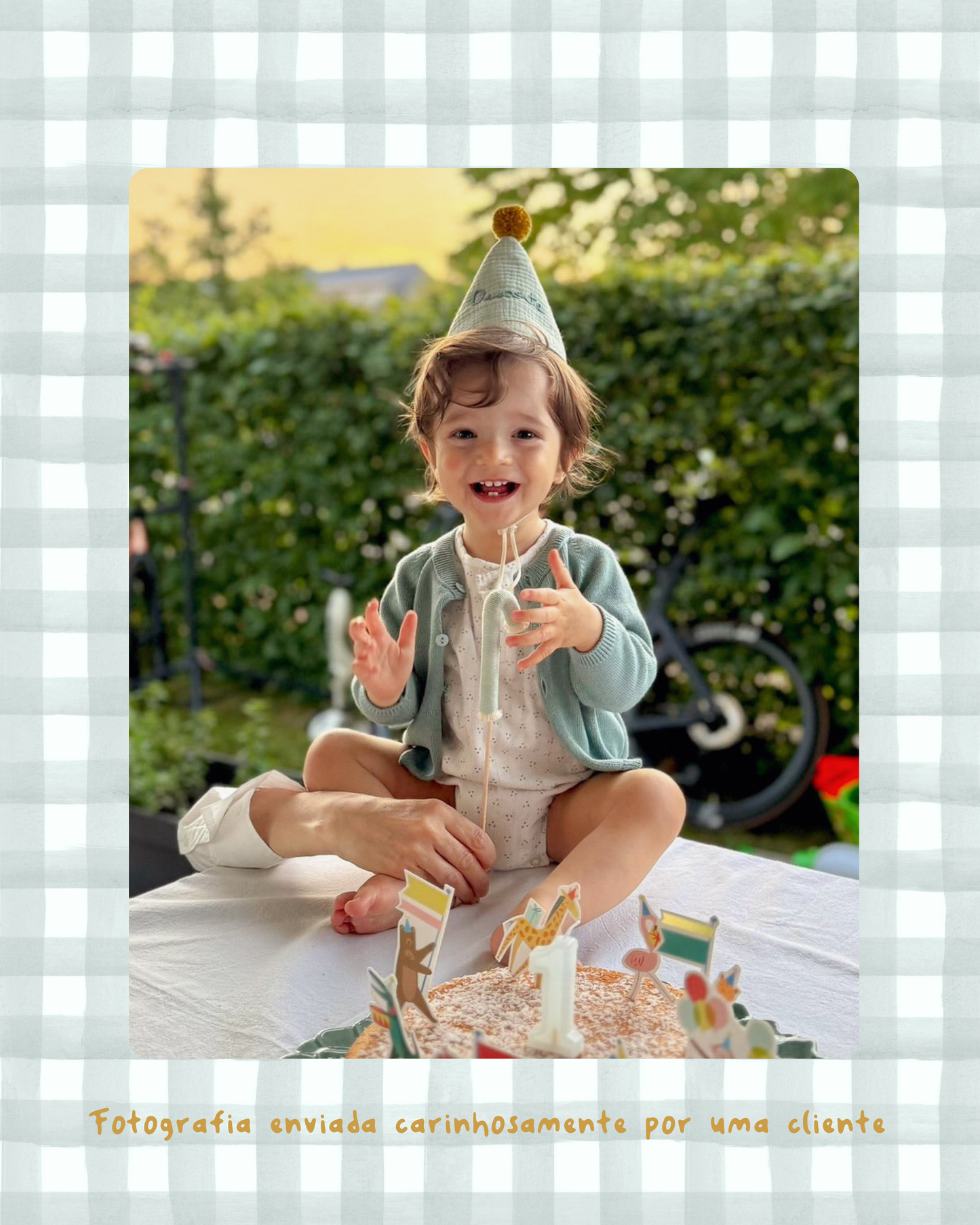 Chapéu de festa com pompom